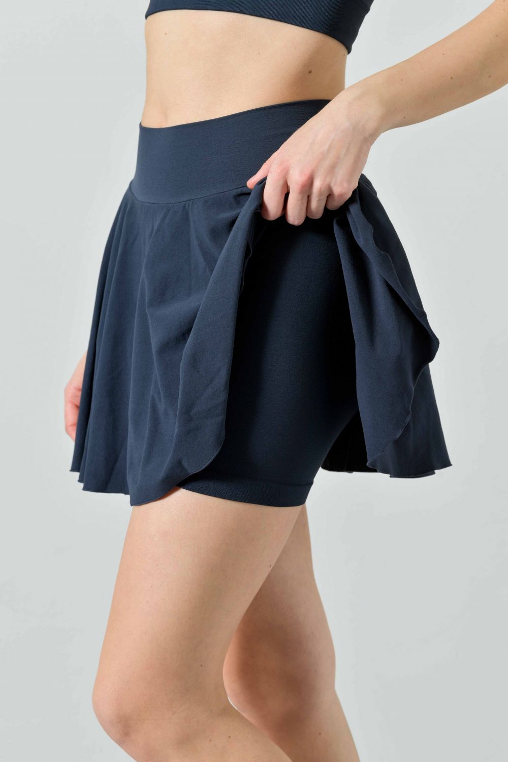 Nahtloser Tennisrock aus Mikrofasern