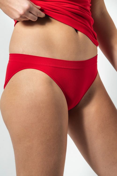 Slip Vita bassa in Microfibra tecnologia SEAMLESS con tassello RISALTI Colore rosso