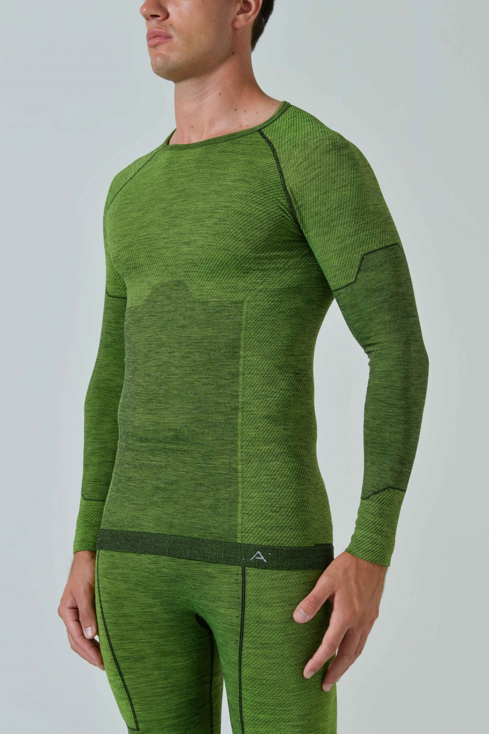 Women's Long Sleeve Thermal Shirt in Merino Wool